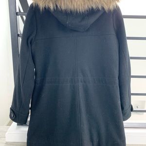 Abercrombie & Fitch Jackets & Coats - Abercrombie faux fur jacket Abercrombie & Fitch Jackets & Coats - Abercrombie faux fur jacket